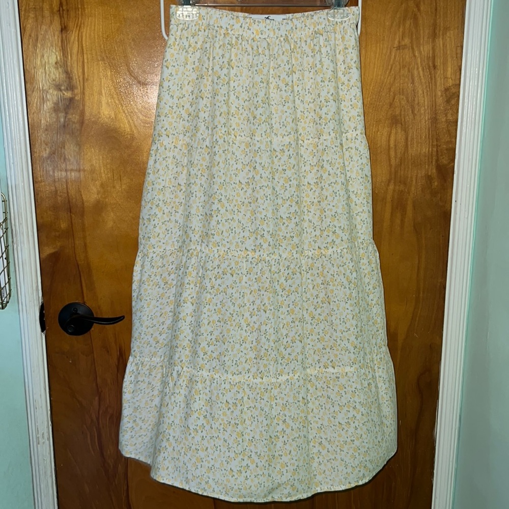 Hollister Floral Maxi Skirt